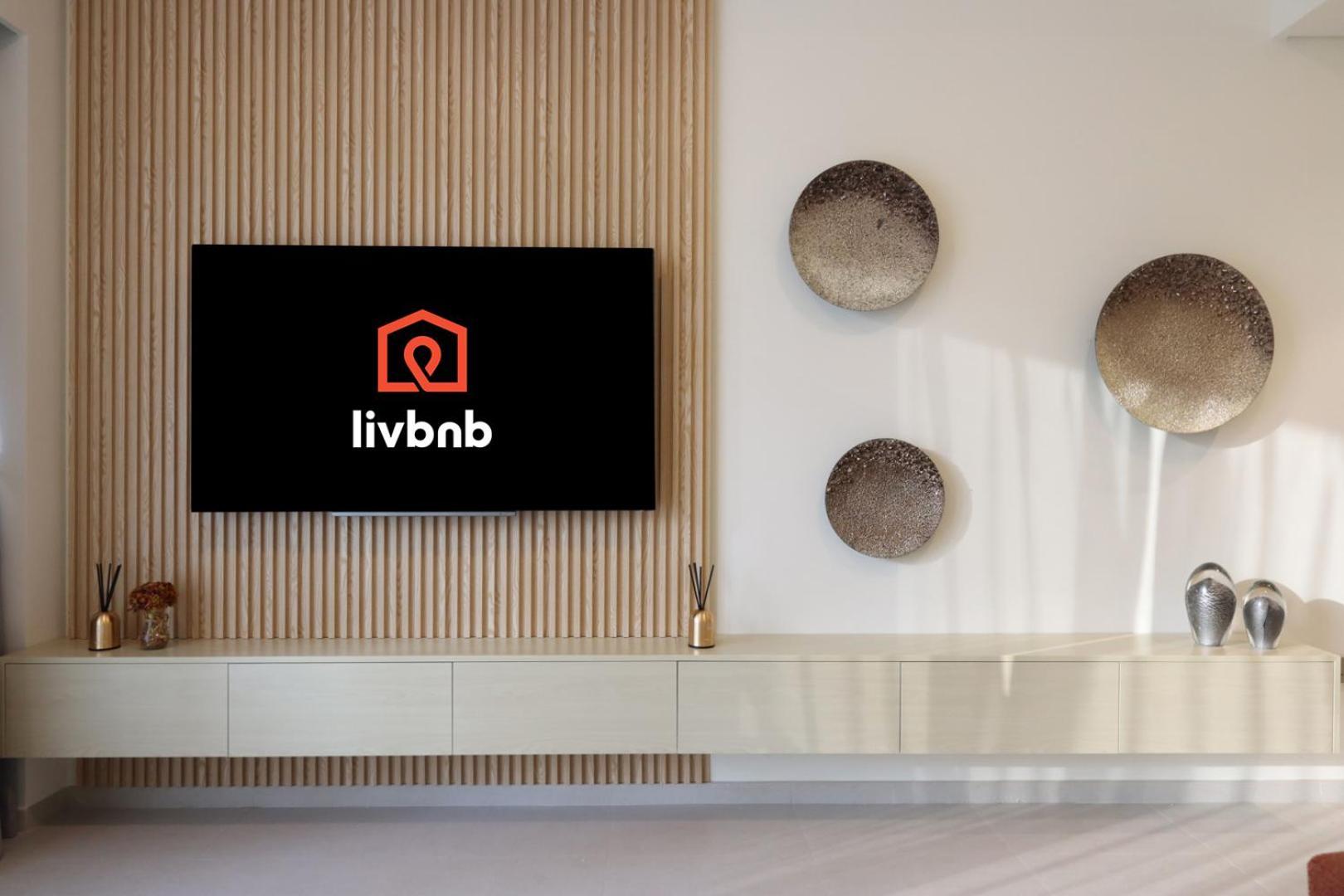 Apartment Livbnb-prestige 1br In Grande, Pool With Iconic Burj Khalifa View