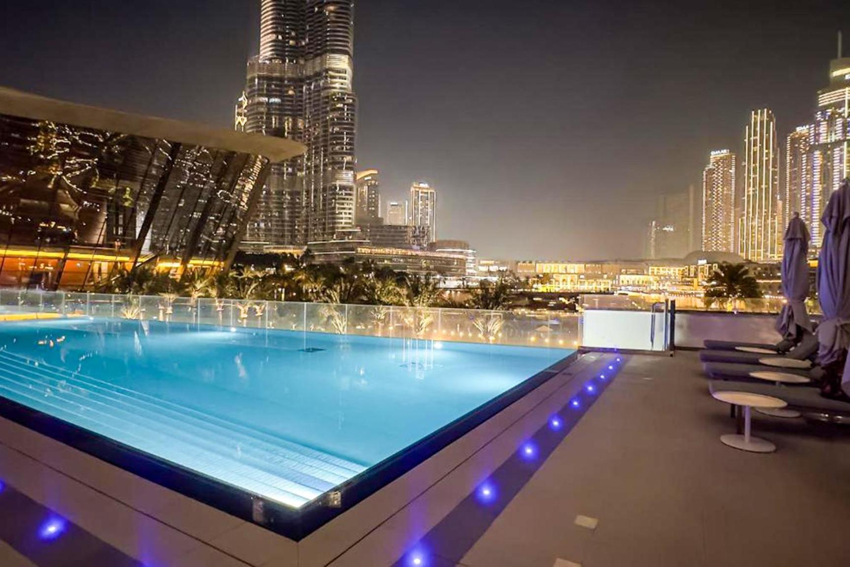 Apartment Livbnb-prestige 1br In Grande, Pool With Iconic Burj Khalifa View *